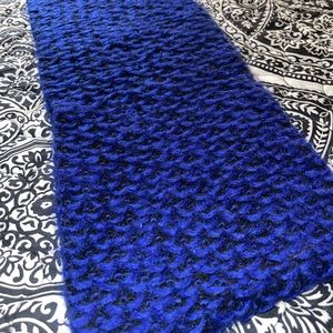 Blue knit Scarf